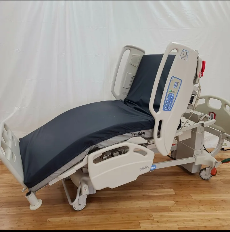 Hill-Rom P1900 Hospital bed