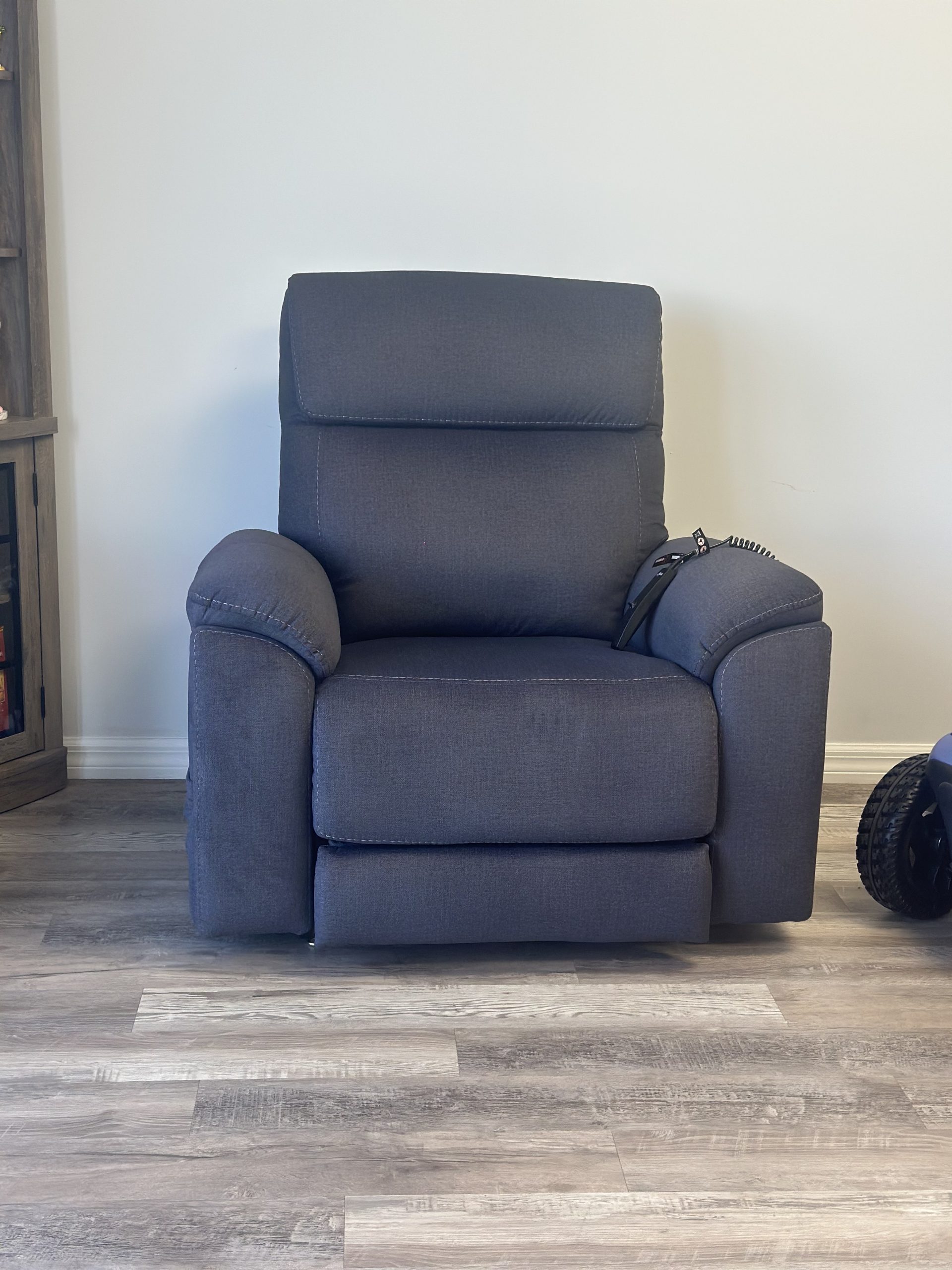 Hardly Used Lift Chair