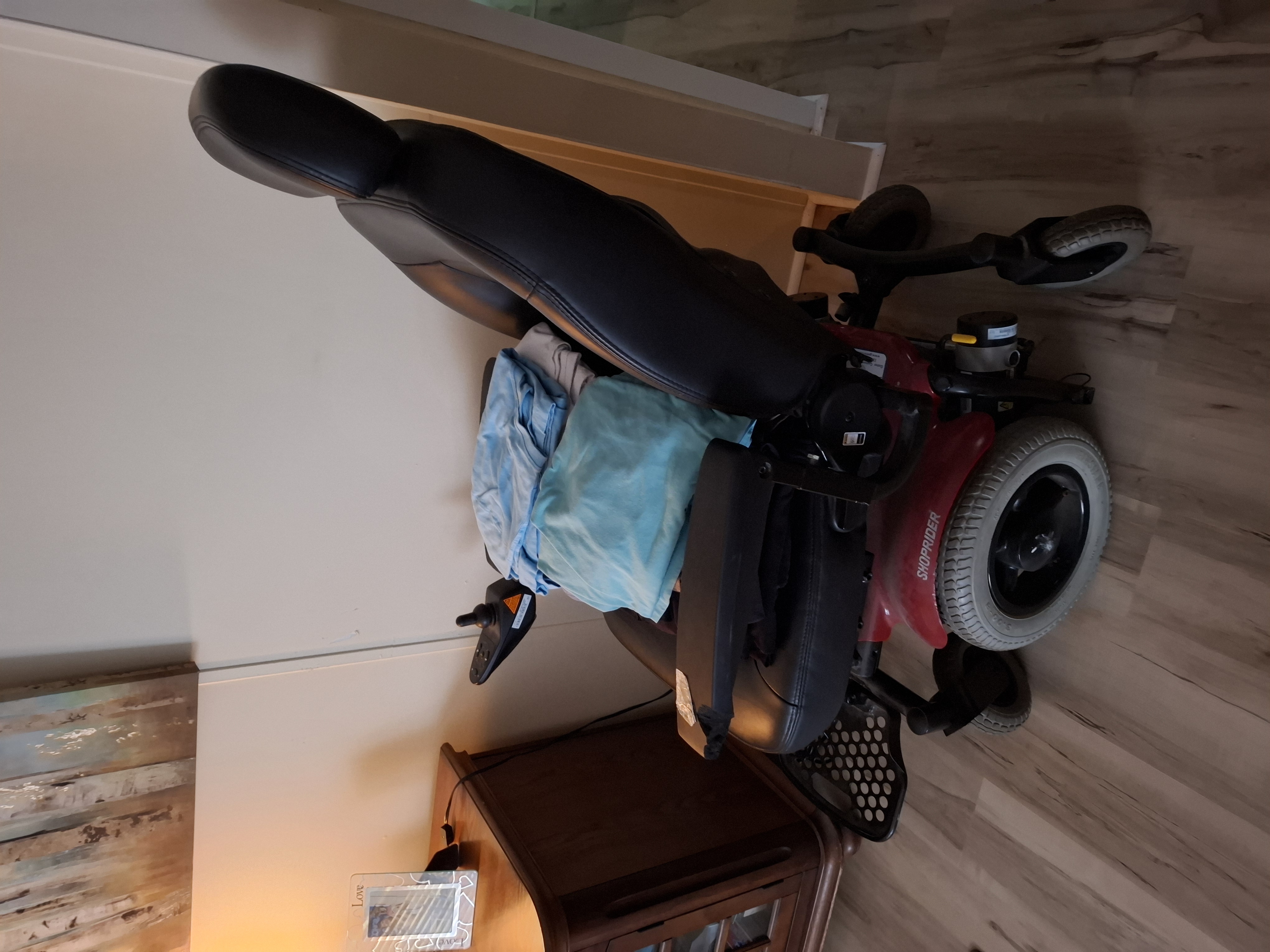 Shoprider 6runner14 (5 years old)