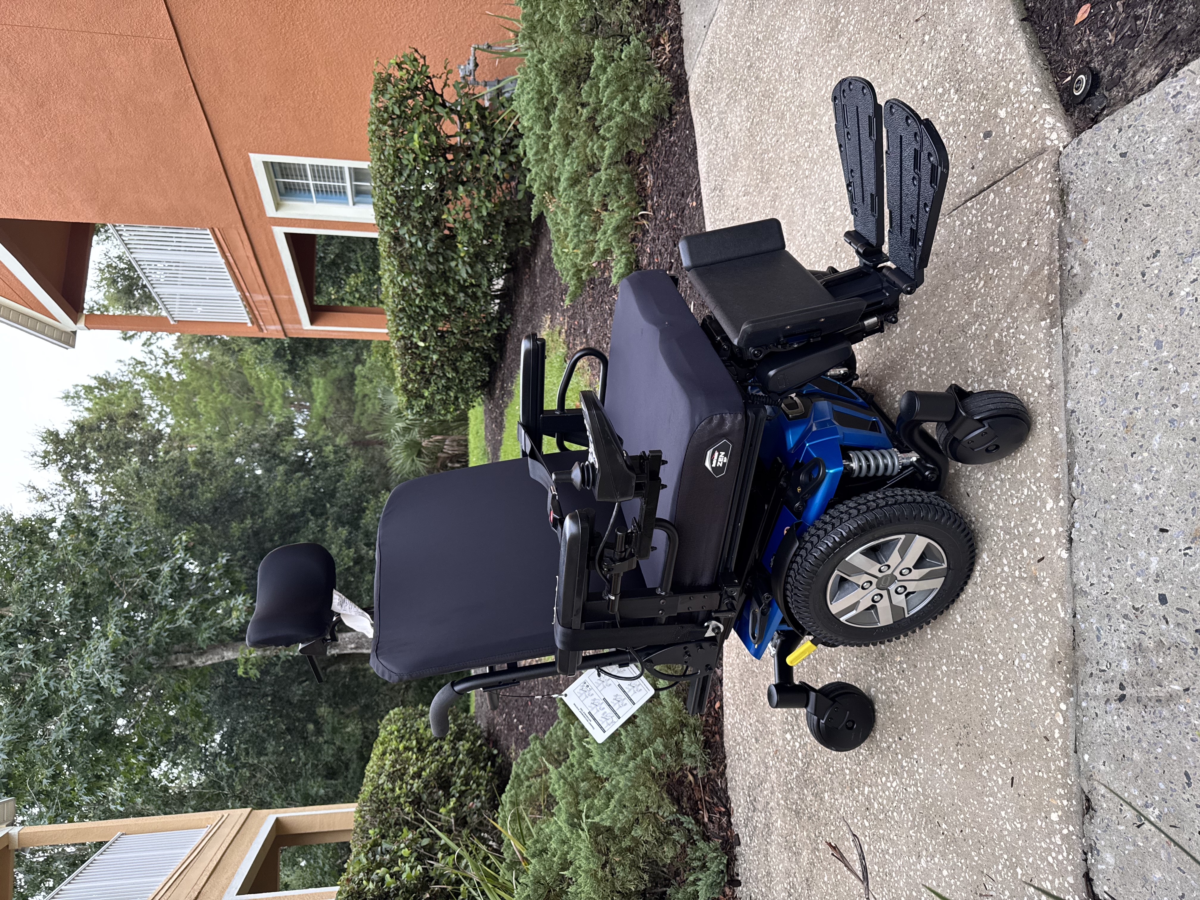 2024 Power Wheelchair J4 HD Quantum Pride • Power Tilt & Foot Platform